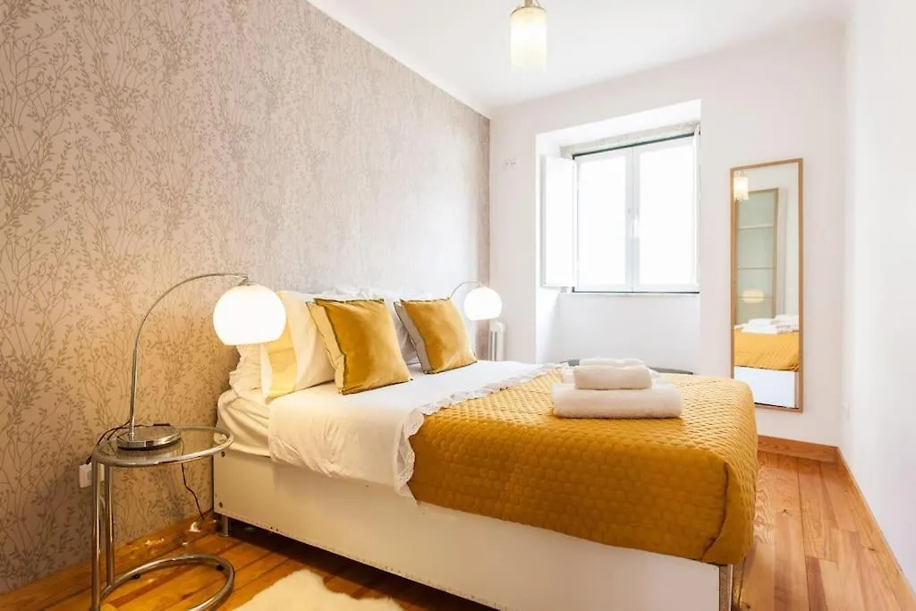 Old Town, 28 Tram, Apartments With Private Terrace Lisbon Portugal