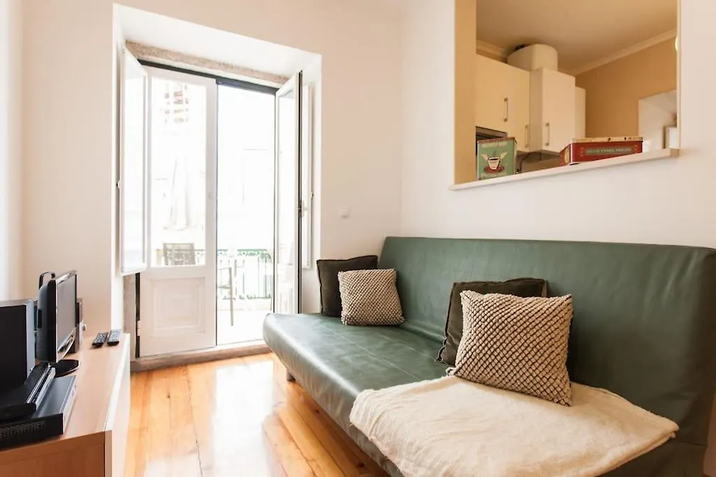 Old Town, 28 Tram, Apartments With Private Terrace Lisbon